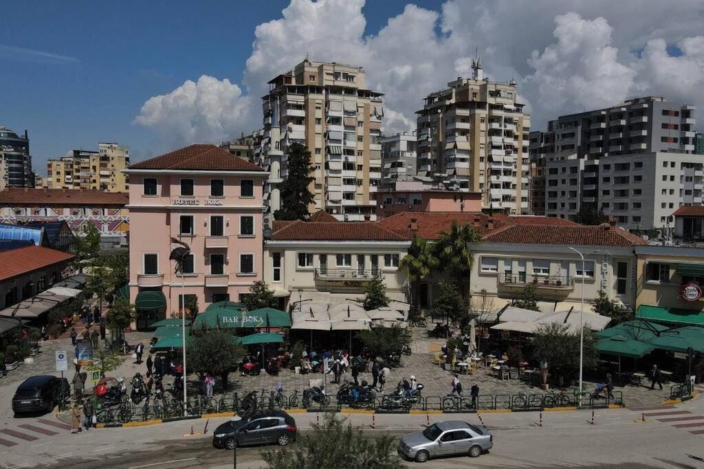 Central Apartment Tirana Eksteriør billede